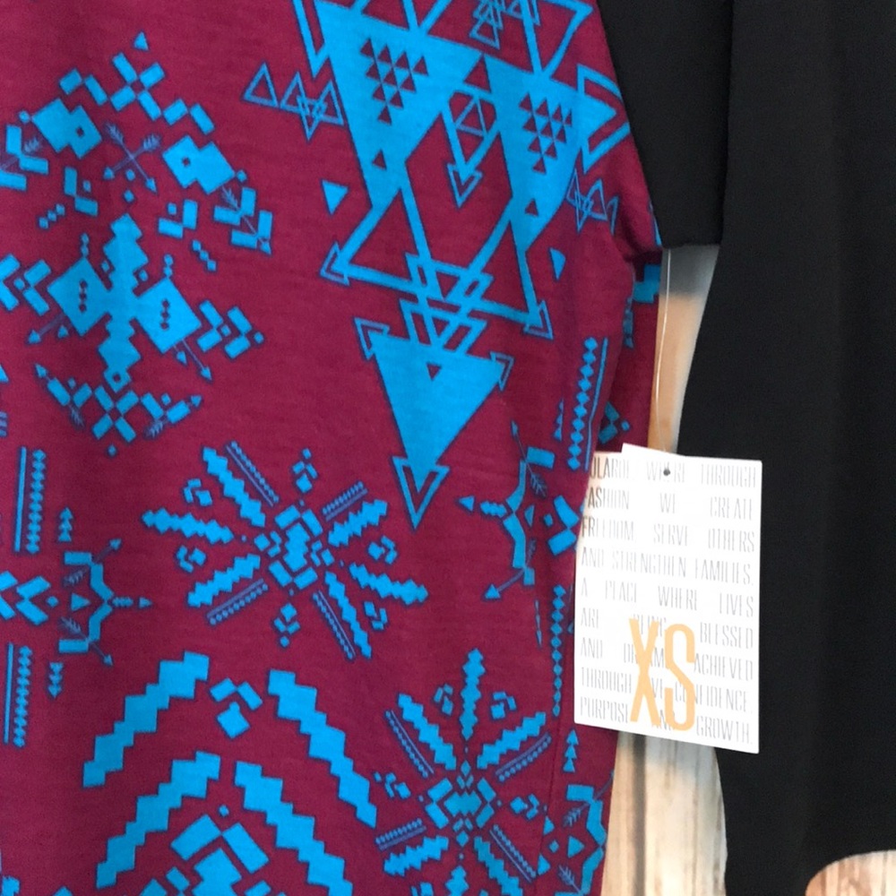 LULAROE XS RANDY - Picture 2 of 2